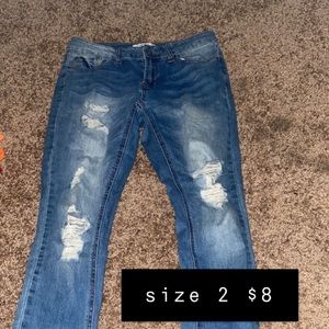 jeans used 1 time only since they didn’t fit me